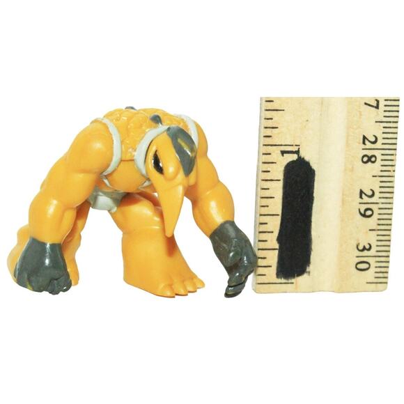 2 Pc Lot - Vintage Gormiti Gravitus The Strong & Bullrock 1.5" Toy Figures - Picture 3 of 8